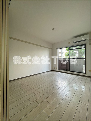 【内装】 | ウィンダム宮前 | 洋室６帖①