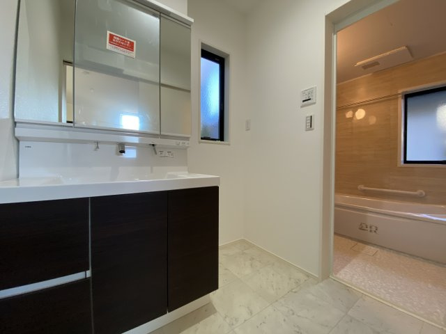 【独立洗面台】 | 東松山市小松原町　戸建住宅 | ≪2号棟≫
現地(2024年2月撮影)