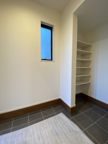 【玄関】 | 東松山市小松原町　戸建住宅 | ≪2号棟≫
現地(2024年2月撮影)