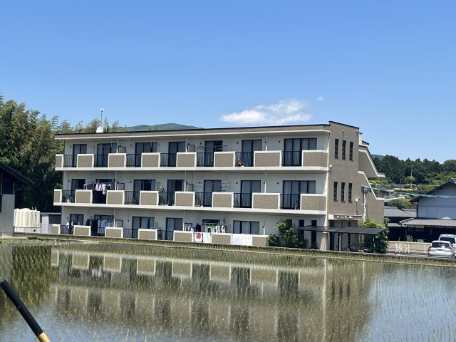 グランデ２１の外観