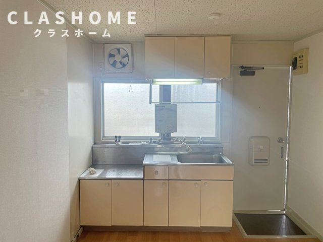 レスト北新川　Ｂ棟のキッチン|同物件の別部屋になります。