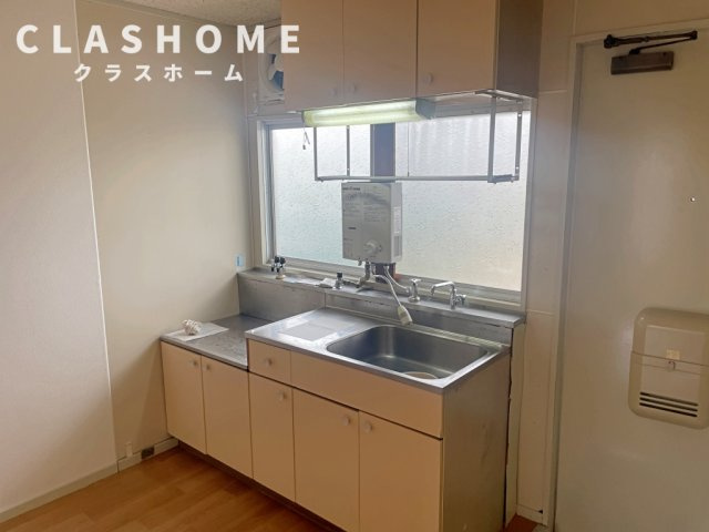 レスト北新川　Ｂ棟のキッチン|同物件の別部屋になります。