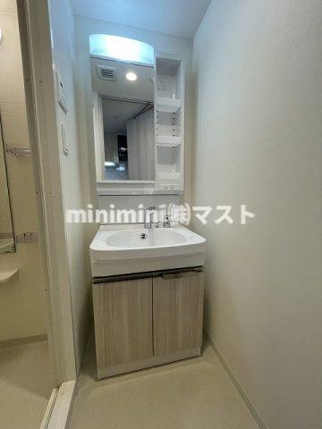 アプリーレ阿波座南の洗面所