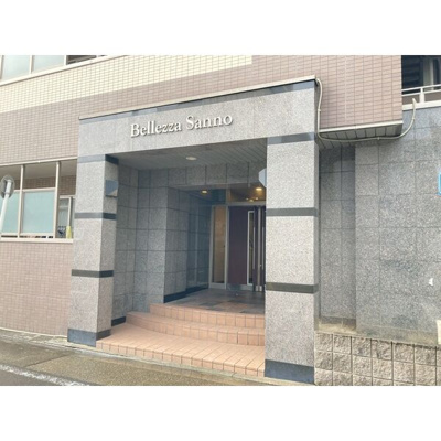 【エントランス】 | ベレーサ山王