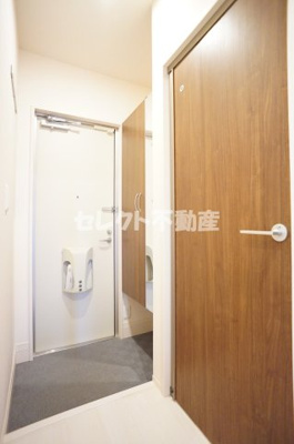 【玄関】 | ブランピエール サカエ