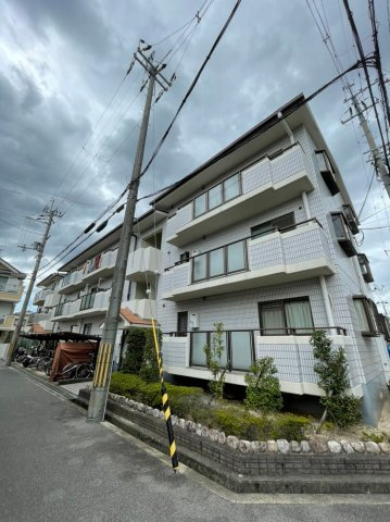 小林マンションの外観