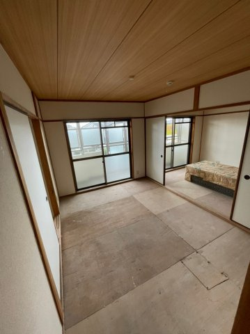 小林マンションの寝室