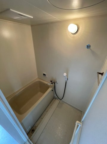 小林マンションの浴室