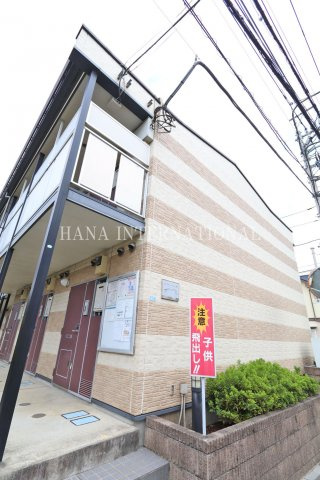 レオパレスＳｉｒＨｏｕｓｅの外観