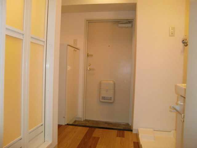 サンコーセレブコートの玄関