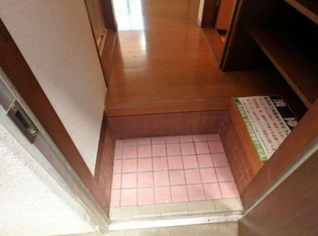 【玄関】