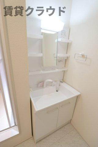リーブルファイン大森台の洗面所|脱衣スペースもあります