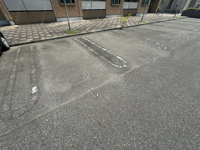 カルムリー福崎Ｃの駐車場