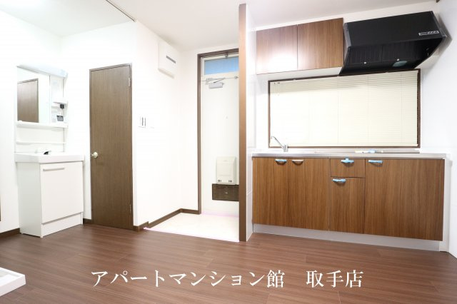 ジュネスの居間・リビング