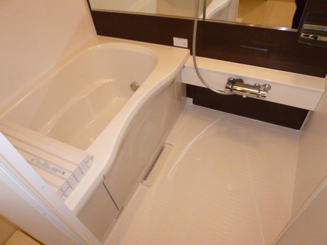 ひまわりＧの浴室|追い焚きバス