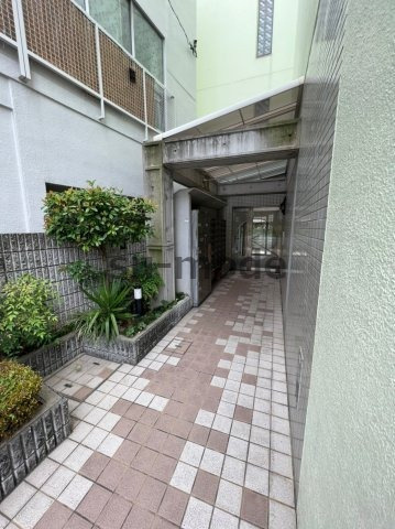【エントランス】 | ステュディオリヴァージュ