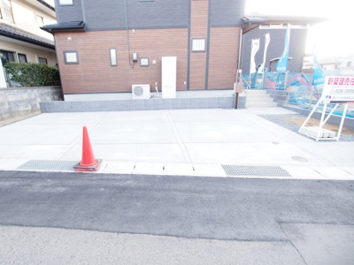 【駐車場】 | Blooming　Garden　渡利丸滝　1号棟