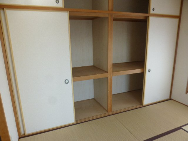 ネオステージ今宿の収納