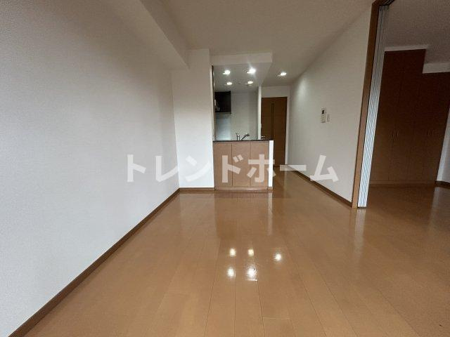 リーガルあみだ池新町の居間・リビング|選べる家電プランあり！！