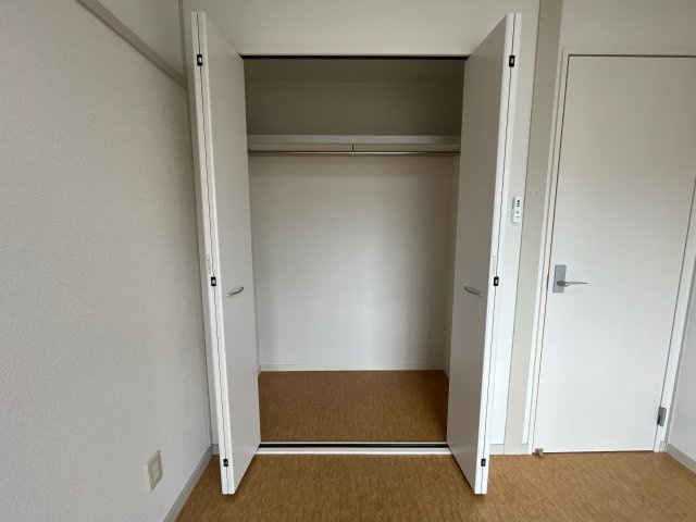 井上ハイツの収納