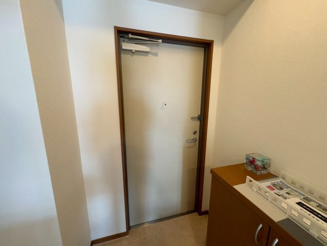 グランディ小阪　(近大　一人暮らし)の玄関