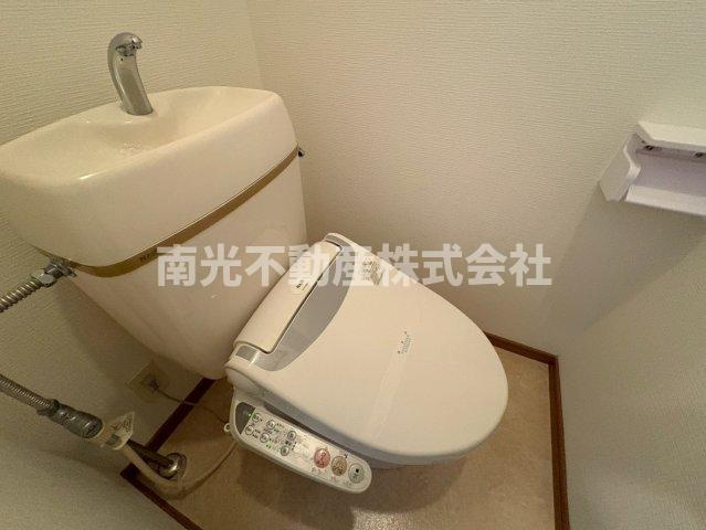 グランディ小阪　(近大　一人暮らし)のトイレ