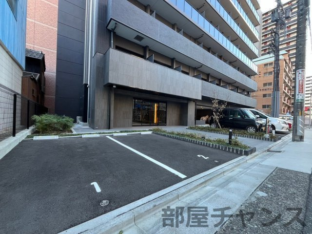 メイクス鶴舞Ⅱの駐車場|駐車場完備です