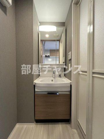 メイクス鶴舞Ⅱの洗面所|独立洗面化粧台が付いています