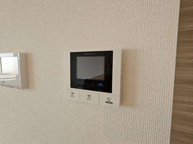 LES ENS FAMIIAUX 9のセキュリティ