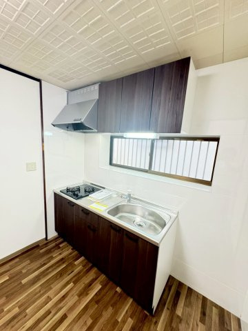 南正雀戸建のキッチン
