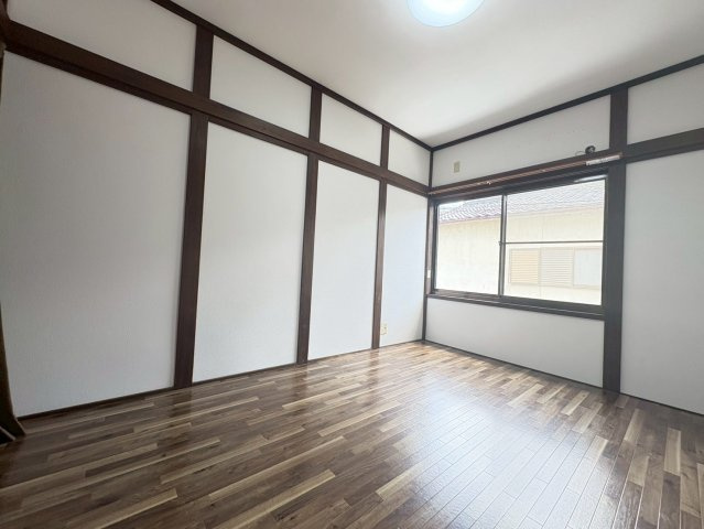 南正雀戸建の居間・リビング