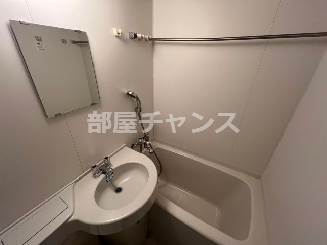 レジディア鶴舞の浴室|日々の暮らしに欠かせないお風呂です