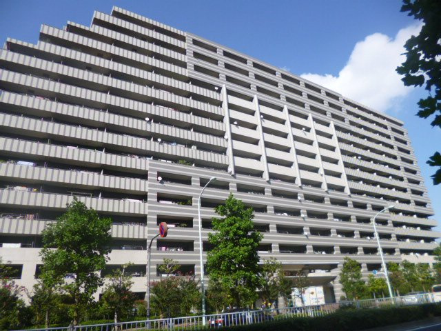 クレストフォルム東京アヴァンセの外観