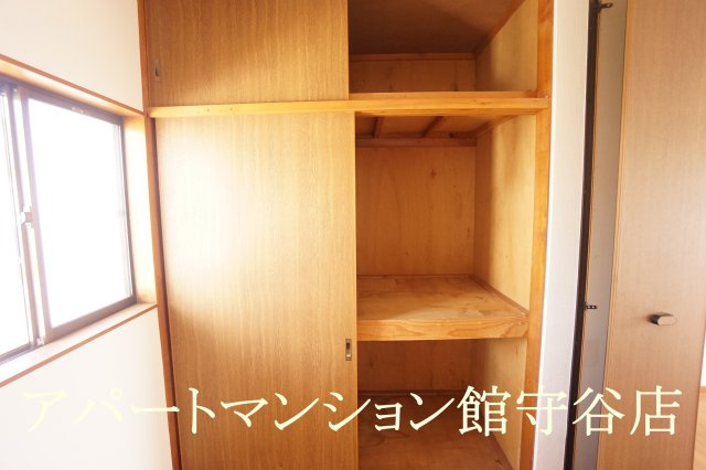 守谷市大木戸建の収納