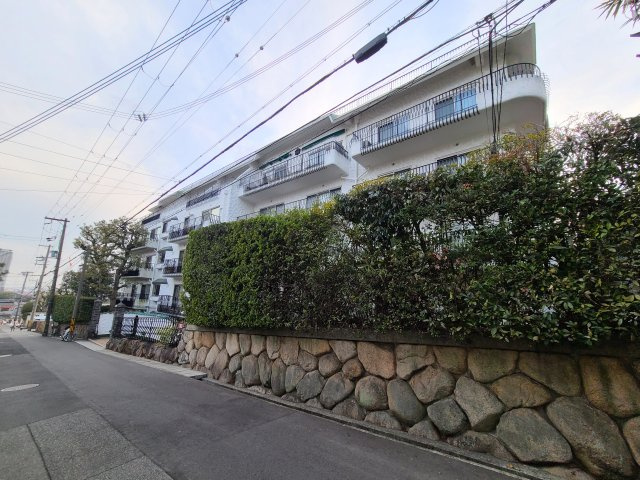御影アーバンライフの外観