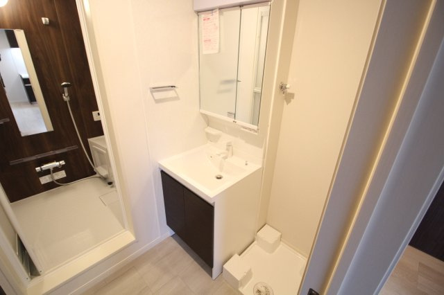 Blue Lotusの独立洗面台