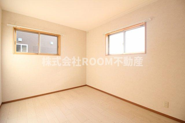 Ｃｉｍｅ(蓑原）の寝室|開放的な寝室です