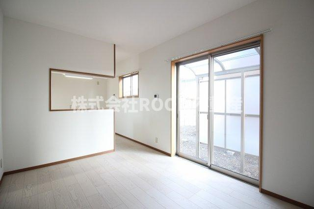 Ｃｉｍｅ(蓑原）の居間・リビング|使いやすい居間です