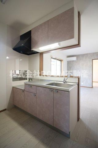 Ｃｉｍｅ(蓑原）のキッチン|コンパクトなキッチンで掃除もラクラク