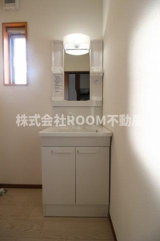 Ｃｉｍｅ(蓑原）の独立洗面台|独立洗面台で身支度をすべて済ませてしまいましょう