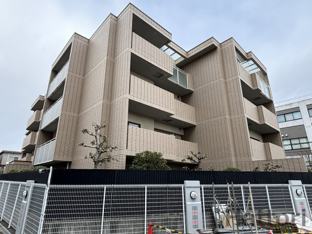 エクセレント宝塚の外観