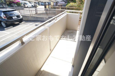 【バルコニー】 | プリミエール西市場 | ※写真は別号室です