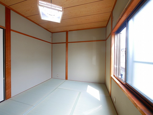 山岡貸家の和室