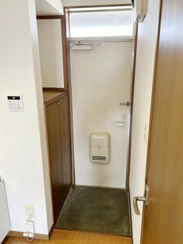 【玄関】 | ジュネス１