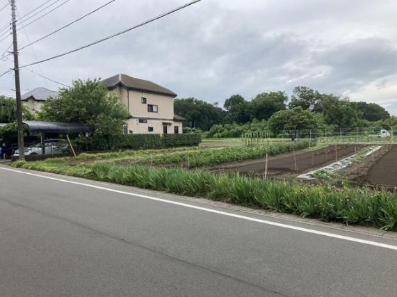 【土地】坂戸市塚越建築条件無し売地