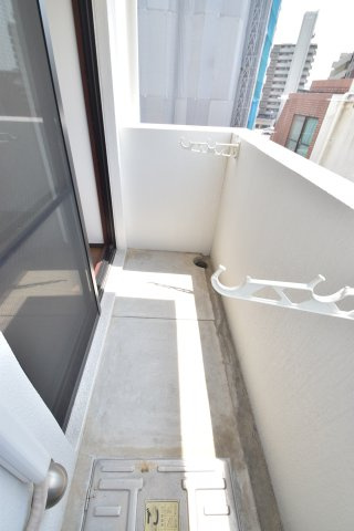 大阪市都島区中野町１丁目の賃貸マンションのバルコニー