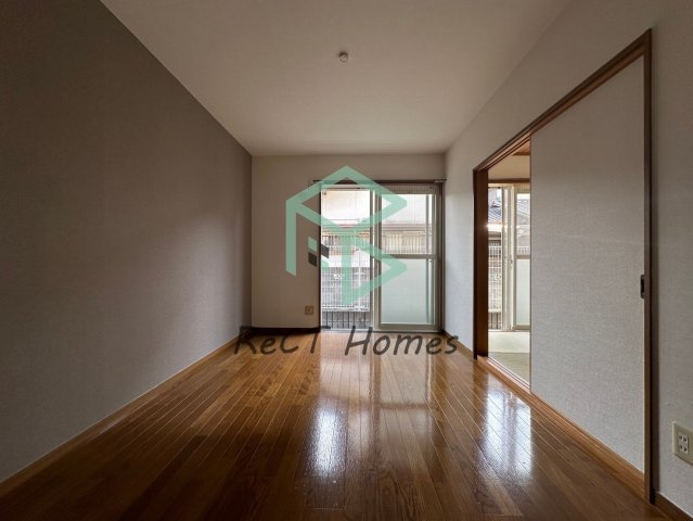 パセオ構の居間・リビング