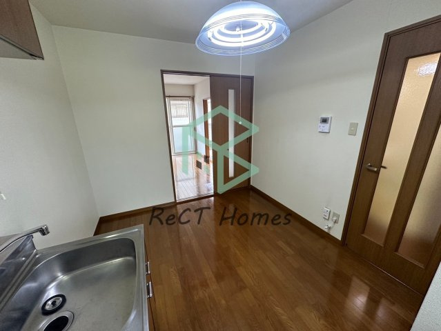 パセオ構の居間・リビング