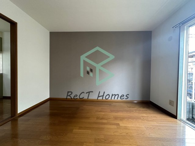 パセオ構の居間・リビング