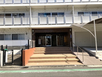 【エントランス】 | 北久里浜ローズマンション